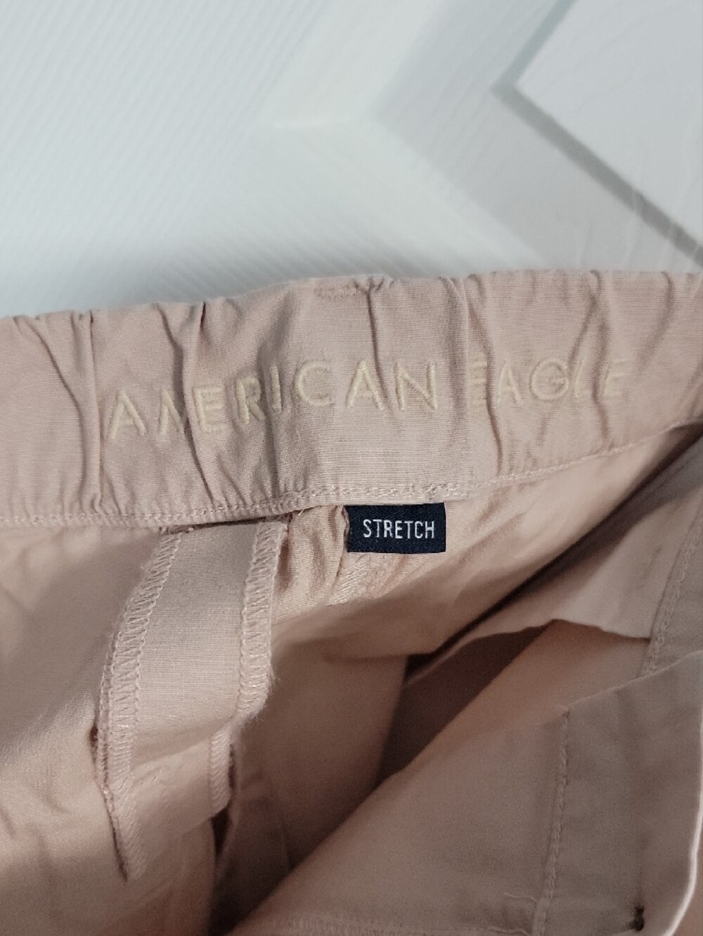 Womens  Classic NWOT 4 R Stovepipe-Leg Chino Pants in Beige - Picture 3 of 3